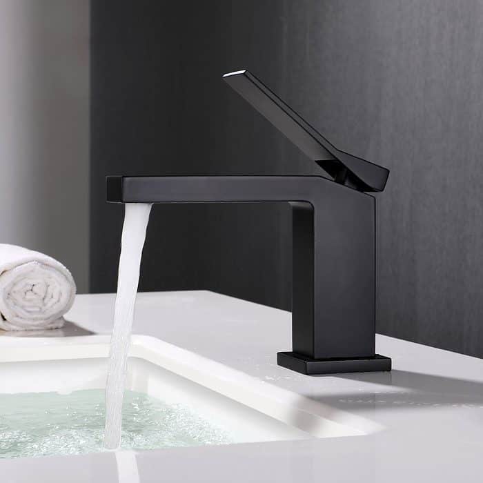 Single lever square bathroom vanity faucet - B613 01 31 1 - matte black finish - Ourea bathroom collection