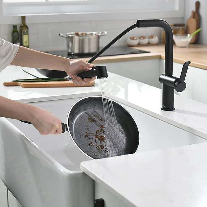 Matte black single lever pull out kitchen tap - spray function - K656 01 31 5