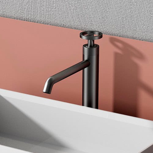 Tall knurled faucet